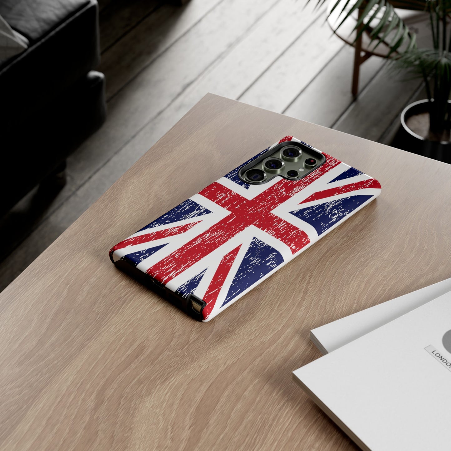 T5 Minimalist United Kingdom Flag Smartphone Case