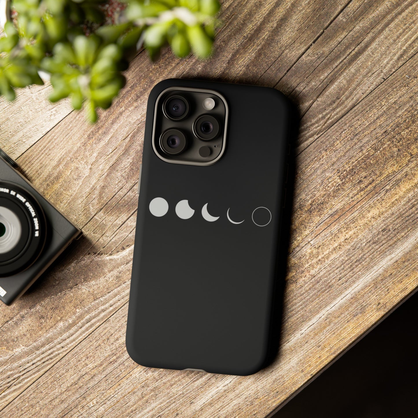 T5 Minimalist Lunar Eclipse Smartphone Case