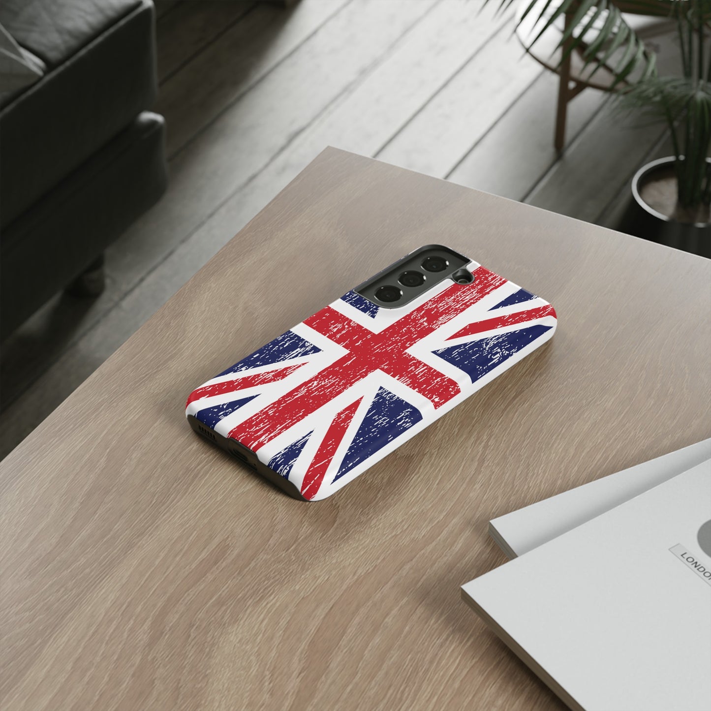 T5 Minimalist United Kingdom Flag Smartphone Case