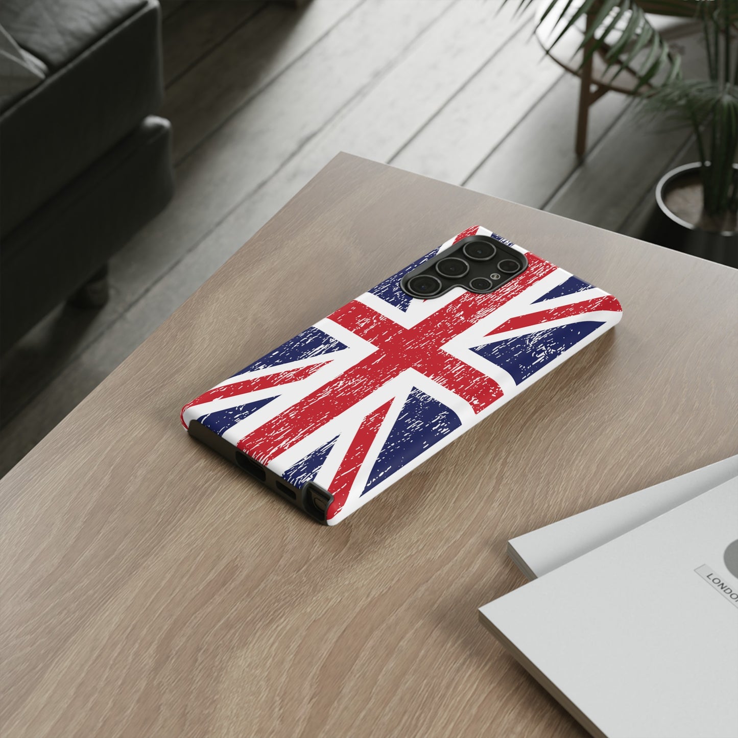 T5 Minimalist United Kingdom Flag Smartphone Case